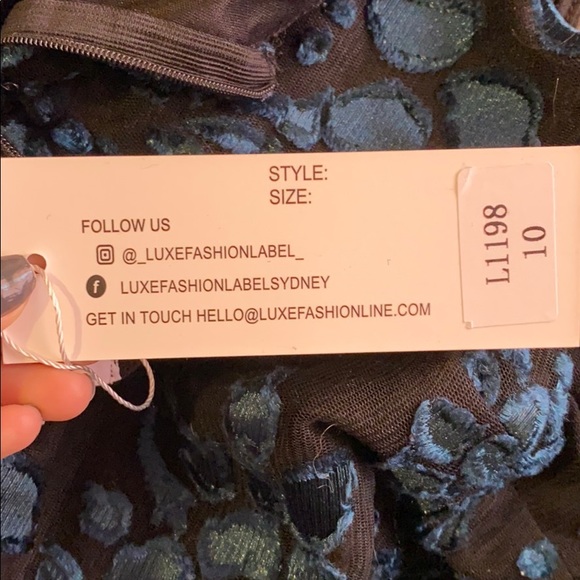 ✨3 for 35✨ Stormi Slip Dress - Picture 5 of 6